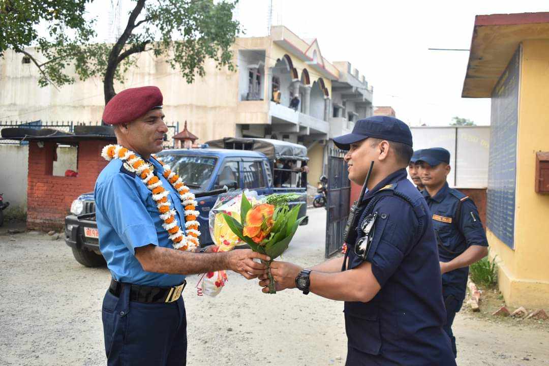 एआईजी ज्ञवाली जिल्ला प्रहरी बाँकेको निरीक्षणमा नागरिक मैत्री प्रहरी हुन निर्देशन