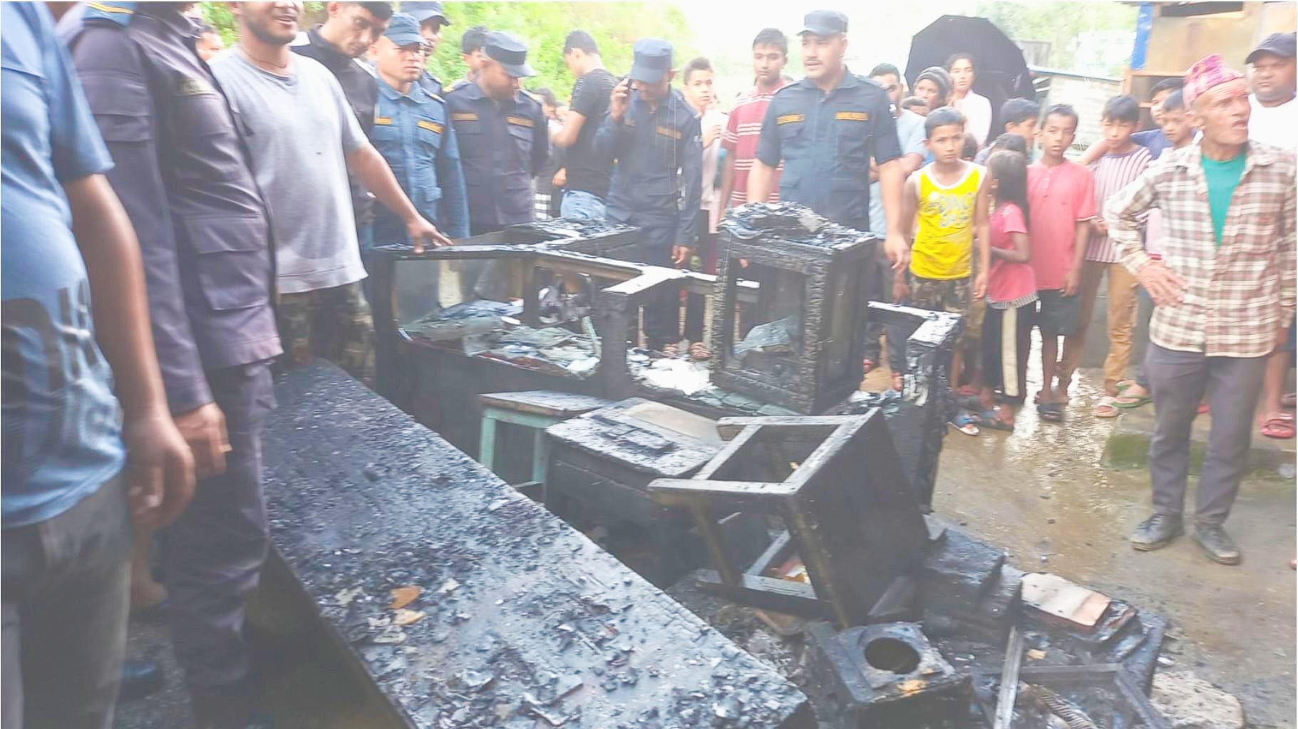 लक्ष्मी पूजाको दियोबाट आगोलागी हुँदा भोजपुरमा २६ लाखभन्दा बढीको क्षति