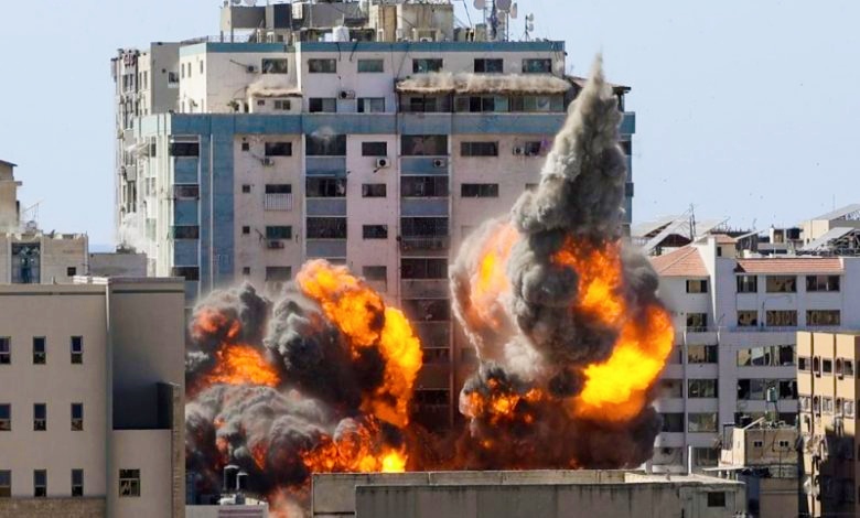 इजराइली सेनाद्वारा गाजा अस्पतालमा आक्रमण सयौंको मृत्यु हुनसक्ने अनुमान