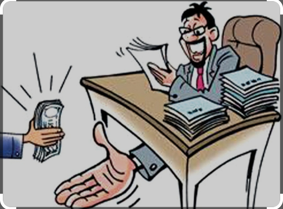 घुससहित वडा अध्यक्ष पक्राउ