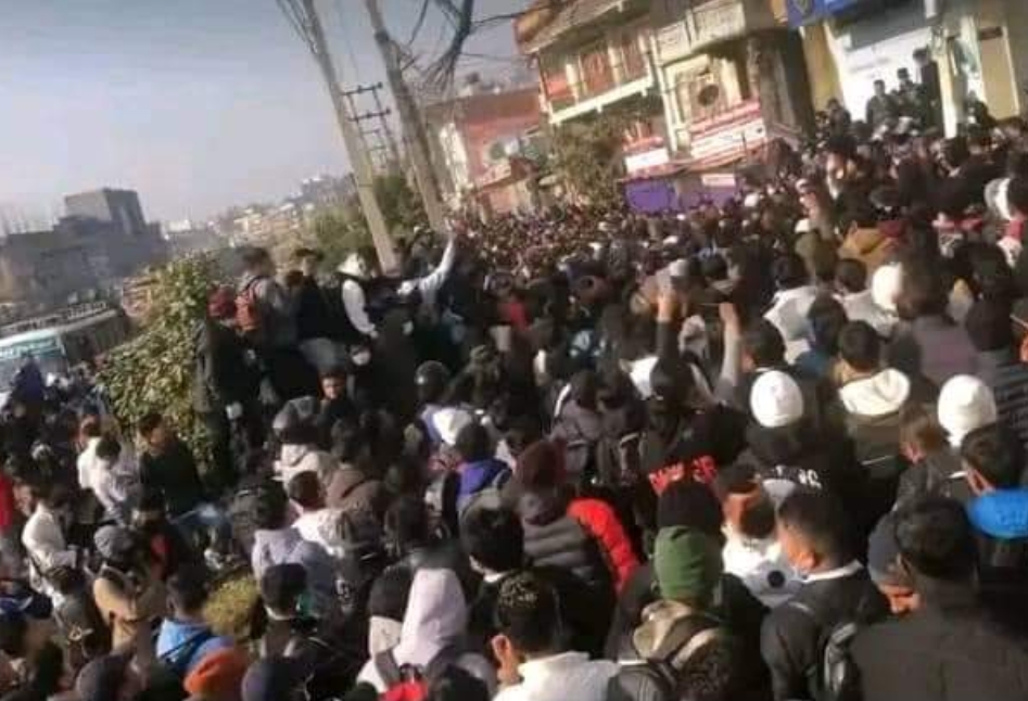 ललितपुर प्रहरी प्रमुखलाई जिम्मेवारीबाट ललितपुर प्रहरी प्रमुखलाई जिम्मेवारीबाट हटाउने तयारी