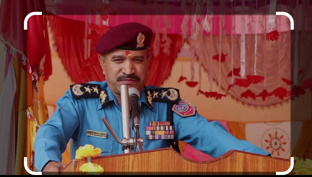 प्रहरीका महानिरीक्षक वसन्त कुँवरले मन्त्रीको ज्यान जोगाउन बालकुमारीमा बल प्रयोग गरिएको