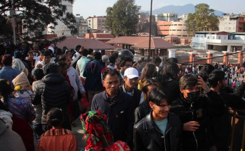 काठमाडौंको टुँडिखेलमा माघी मनाउन पुगेकाहरूको भीड अनियन्त्रित हुँदा घाइते हुनेको संख्या १६