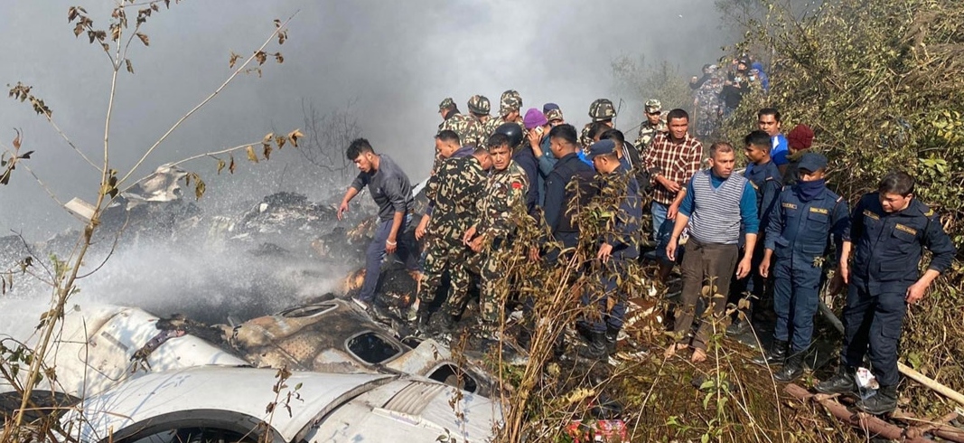 विमान दुर्घटना एक जनाको मृत्यु ३० जना घाइते
