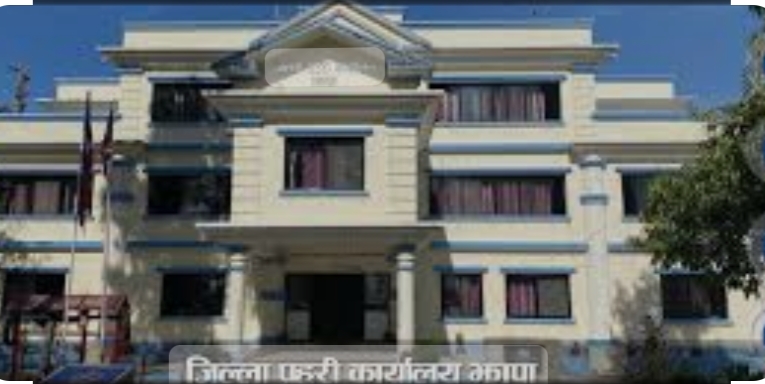 १० लाख बराबरको अवैध कपडा बरामद