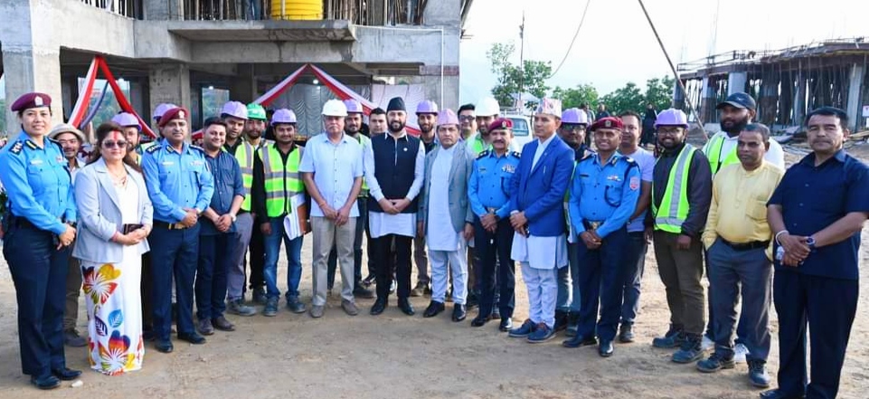 निर्माणाधिन प्रतिष्ठानका चुनौति सामना गर्न सरकार प्रतिवद्ध गृहमन्त्री : लामिछाने