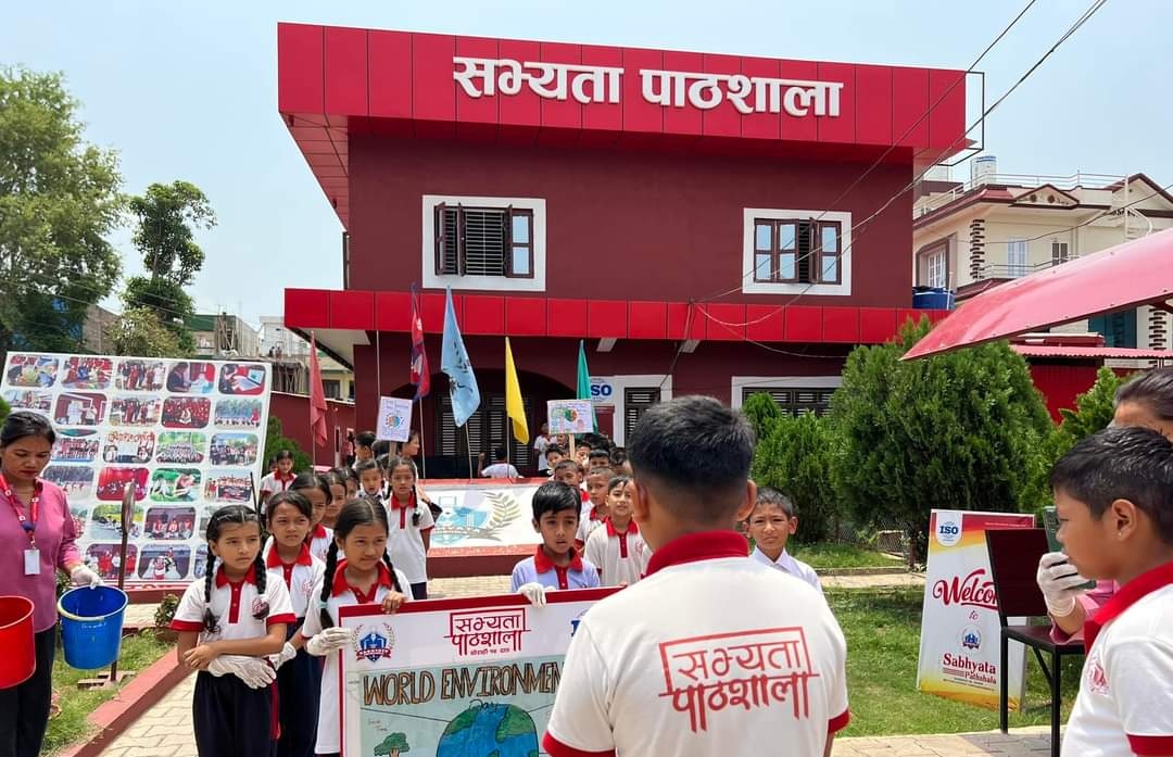 चर्को घाममा सभ्यता पाठशालाले सरसफाइ गरेर मनायो विश्व वातावरण दिवस
