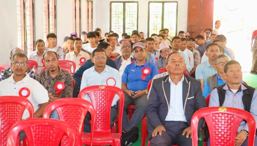 १७ लाख भन्दा धेरै सहयोगमा दाङको लमही कुलमाेहरमा बेथेल मण्डलीकाे भवन उद्घाटन
