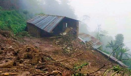 ताप्लेजुङमा पहिरोले घर बगाउँदा एकै परिवारका ४ जनाको मृत्यु