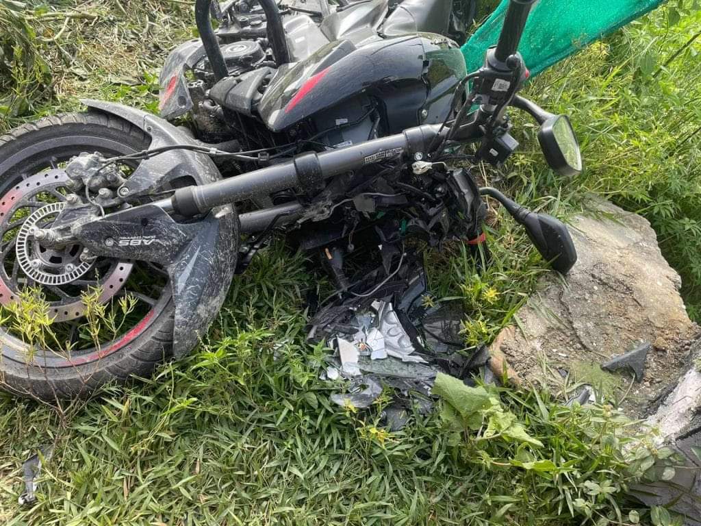 महोत्तरीका वडाध्यक्ष मुकेशकुमार यादव मोटरसाइकल दुर्घटना अबस्थामा मृत भेटिए
