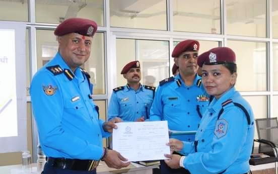 प्रहरी वरिष्ठ हवलदार प्रहरी हवलदार प्रहरी साहेक हवलदार प्रहरी जवान लक्षित घुम्ती प्रशिक्षण सम्पन्न