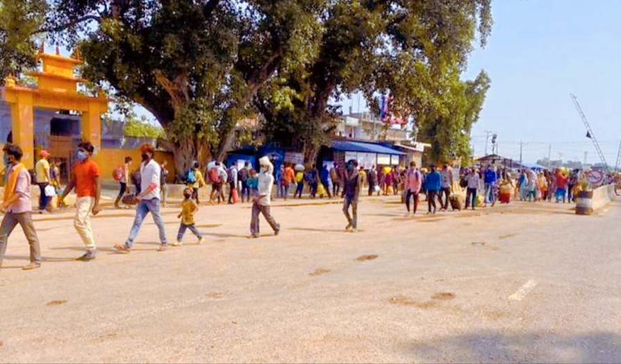 नेपालमा रोजगारी नहुँदा भारतमा रोजगारी गर्न जानुपर्ने बाध्य नेपालीहरु