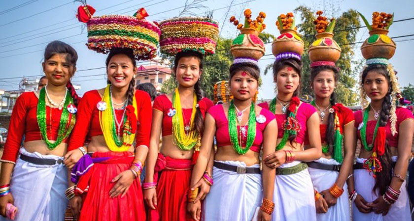 पश्चिम नेपालका थारु बाहुल्य जिल्लामा अट्वारी पर्व धुपधामका साथ मनाइँदै