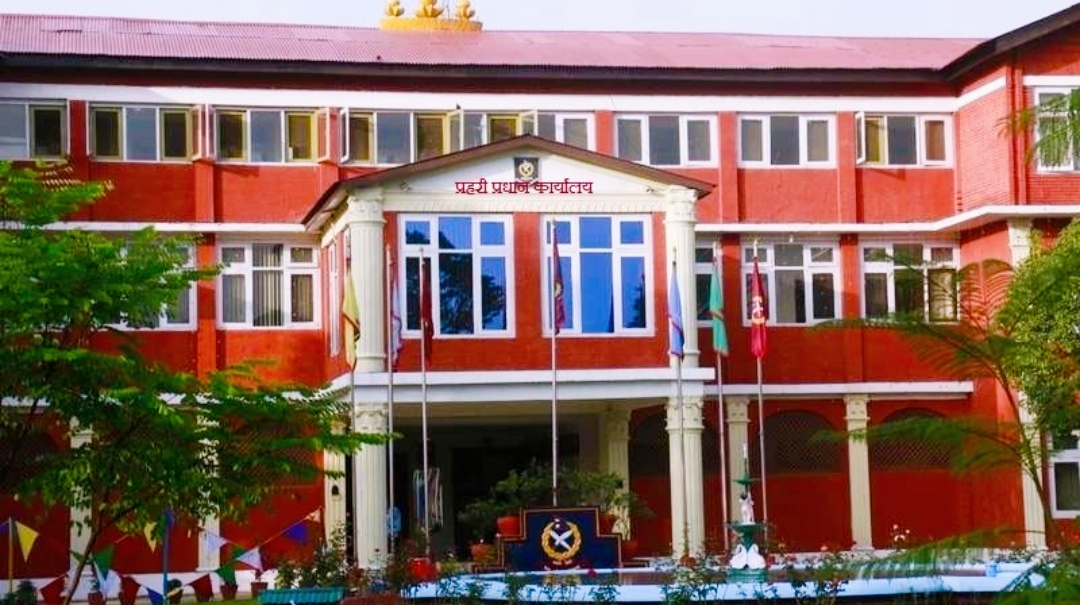 नेपाल प्रहरीका १० जना प्रहरीलाई हेडक्वाटर अनुसन्धानको लागि तानियो