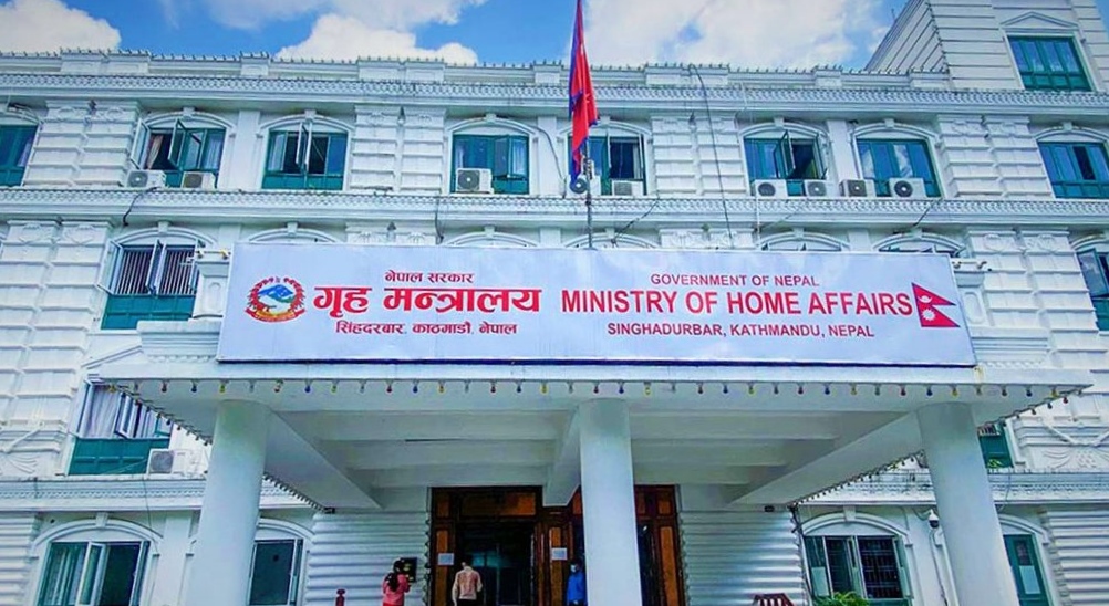 गृहमन्त्रालयले मंगलबार जिल्ला सिडियोहरुको सरुवामा हेरफेर गर्‍यो को का को आउदै