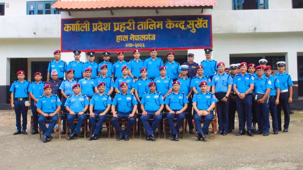 नेपाल प्रहरी कार्य दक्षता मूल्याङ्कन Police Baton एआईजी सुदिप गिरीको निरीक्षण