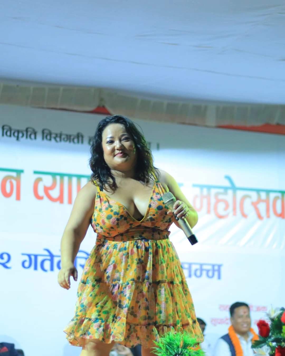 सातमारा महोत्सवको चर्चित गायिका तथा मोडेल ज्योती मगरलगायत कलाकारको प्रस्तुती