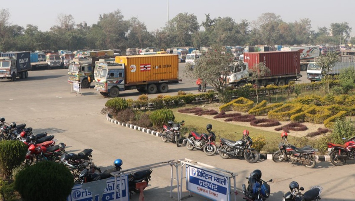 सुक्खा बन्दरगाह भन्सार कार्यालयको राजस्व सङ्कलनमा गिरावट विदेशी मदिरा आयातमा धेरै वृद्धि