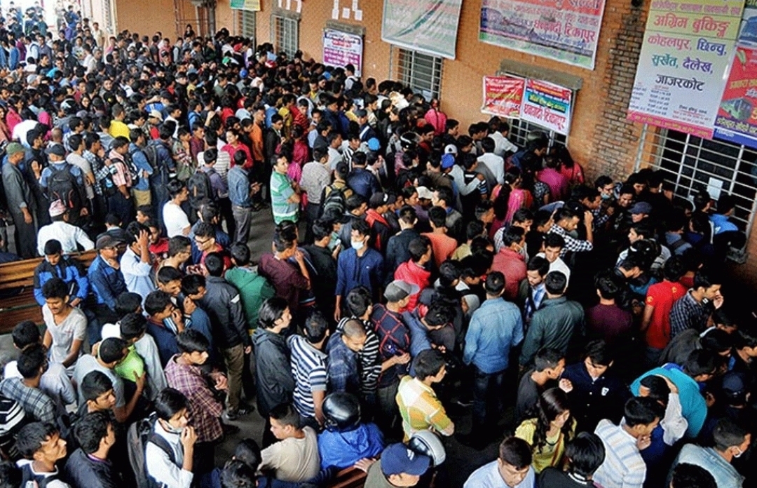 एक हप्तामा काठमाडौं उपत्यकाबाट १३ लाख मानिस दशै मान्न बाहिरि