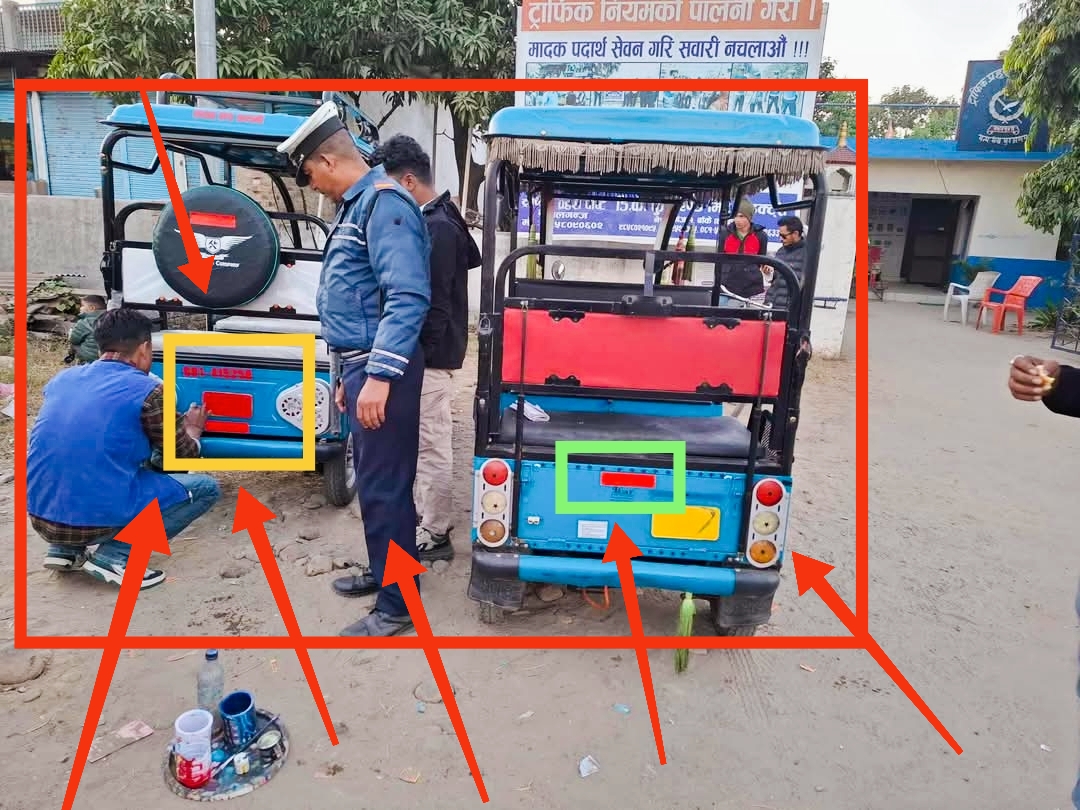 बाँके जिल्ला ट्राफिक प्रहरीको निर्देशनमा विभिन्न पोष्टहरुले सवारीसाधनहरुमा टल्कने रिफ्लेक्टिप टास्दै,