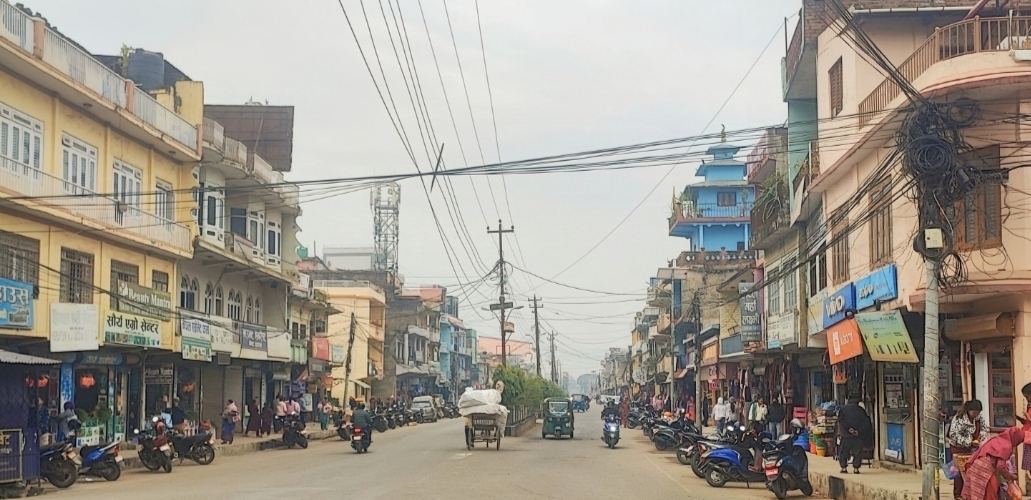 बाक्लो हुस्सुका कारण मंगलबार दाङको जनजीवन कष्टकर ठाँउ ठाँउमा आगो ताप्दै,