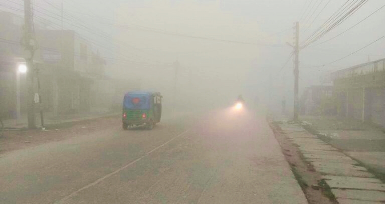दाङमा बाक्लो हुस्सु सितलहरका कारण जनजीवन कष्टकर भन्दै