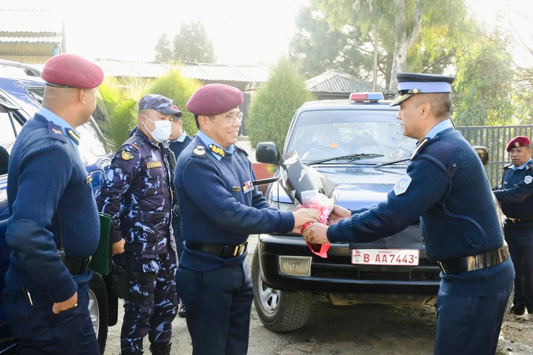 एआईजी टेक बहादुर तामाङ काठमाडौं त्रिभुवन अन्तर्राष्ट्रिय विमानस्थलको सुरक्षा निरीक्षण निर्देशन