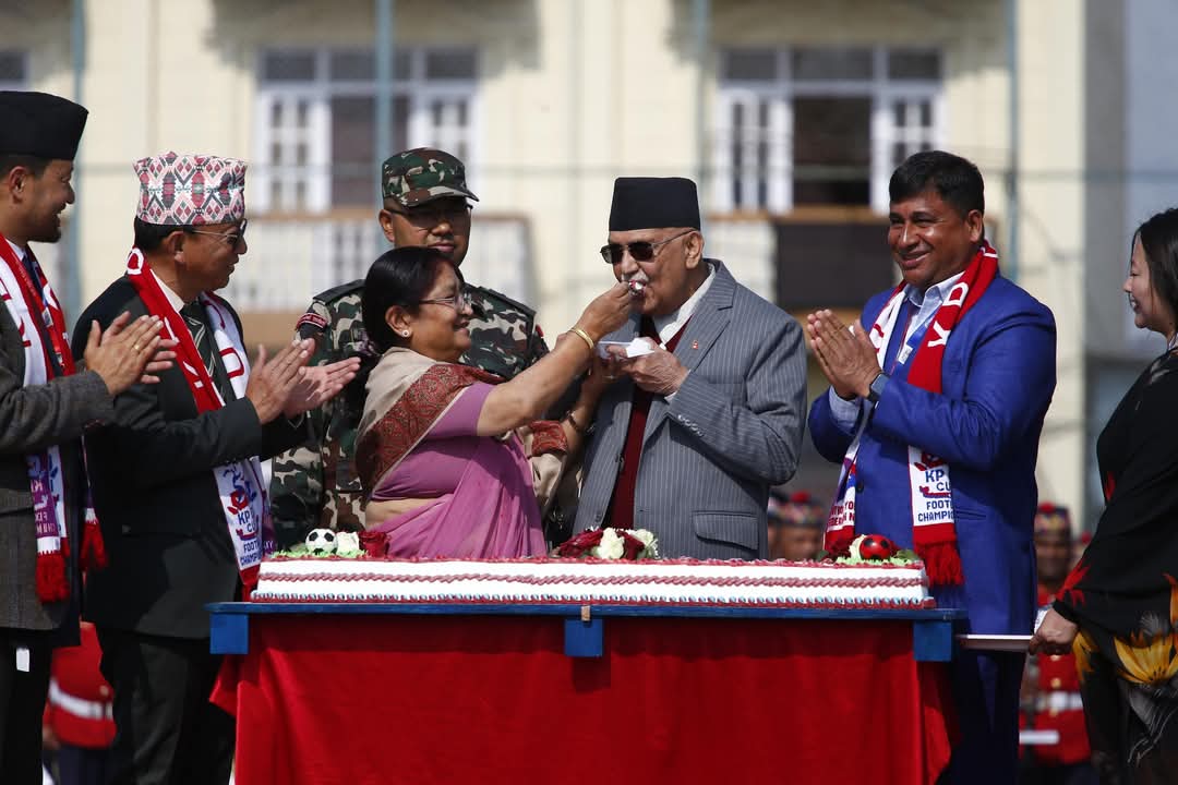 प्रधानमन्त्री केपी शर्मा ओलीको ७४ औँ जन्मदिन मनायो,