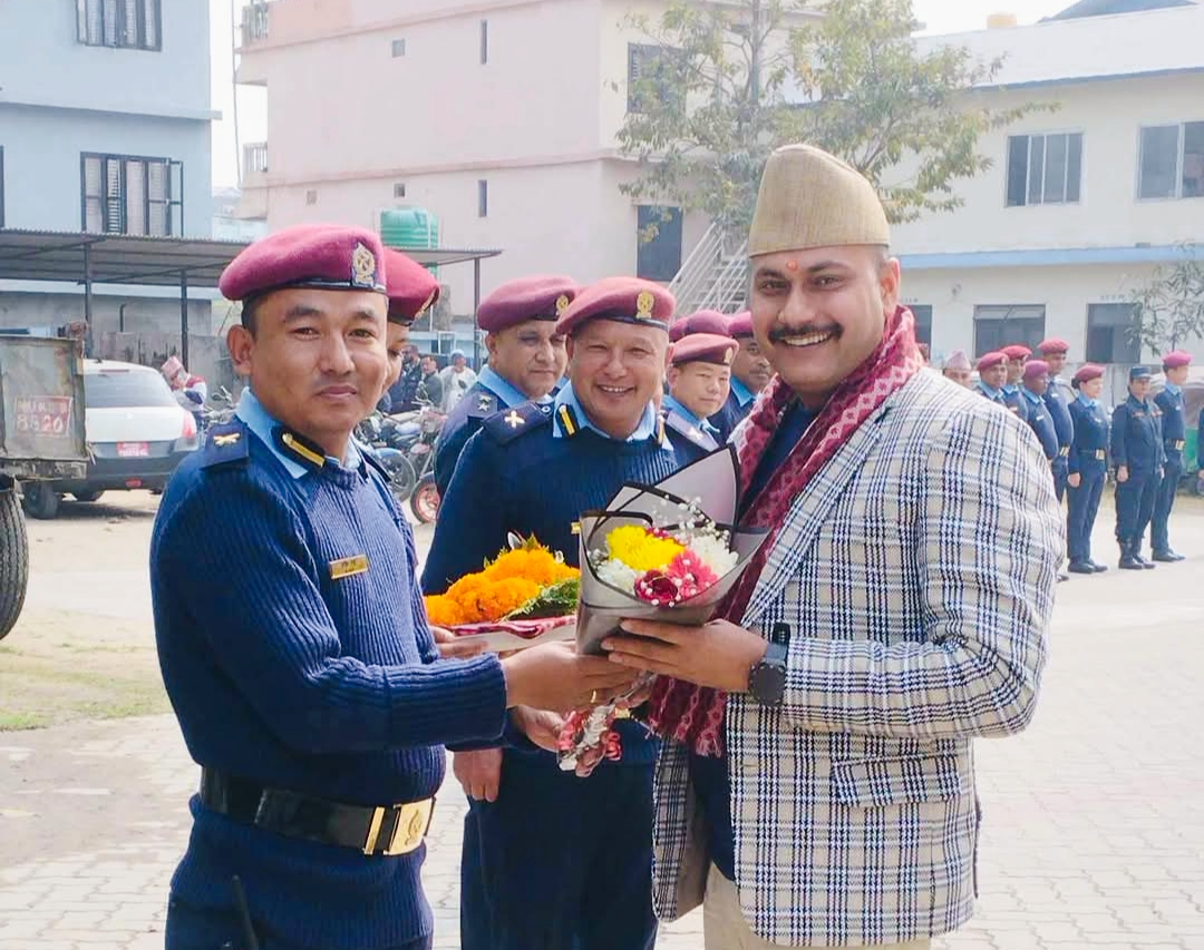 ईलाका प्रहरी कार्यालय दमकमा नयाँ प्रहरी प्रमुख डिएसपी रामप्रसाद तिमिल्सिनाको स्वागत