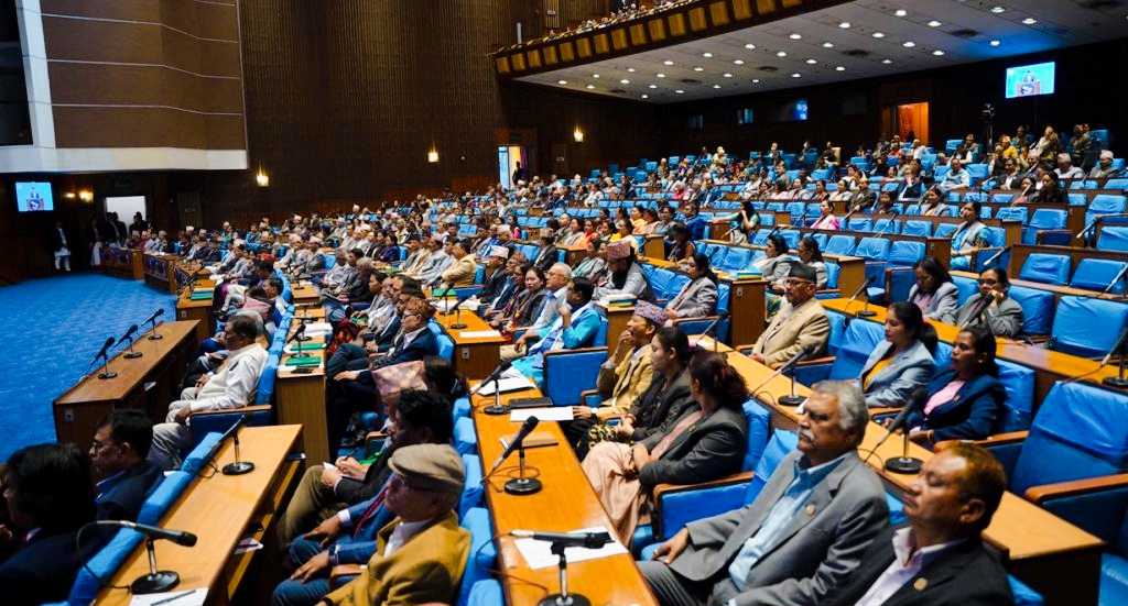 प्रतिनिधिसभा बैठकमा नेपाली छात्रा प्रकृति लम्सालको मृत्यु भएकोमा सांसदहरूले आवाज उठाए,