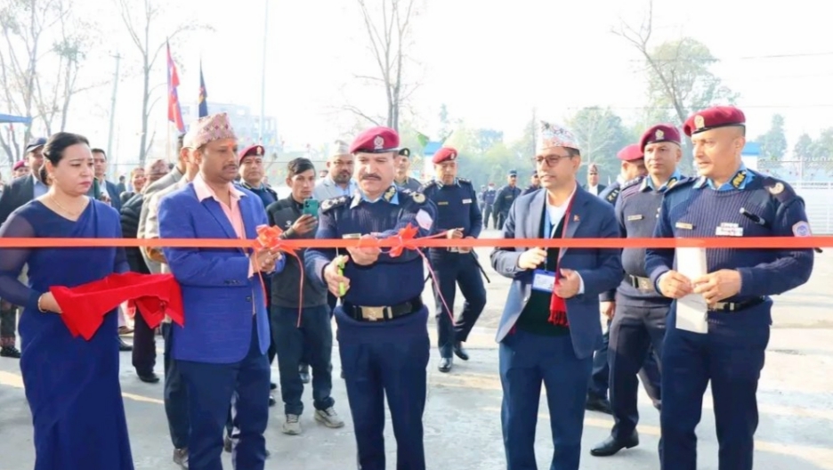 आईजिपी बसन्त कुँवरद्वारा बाँकेको कोहलपुर नवनिर्मित प्रहरी कल्याण कोष पेट्रोल पम्पको उद्‌घाटन,