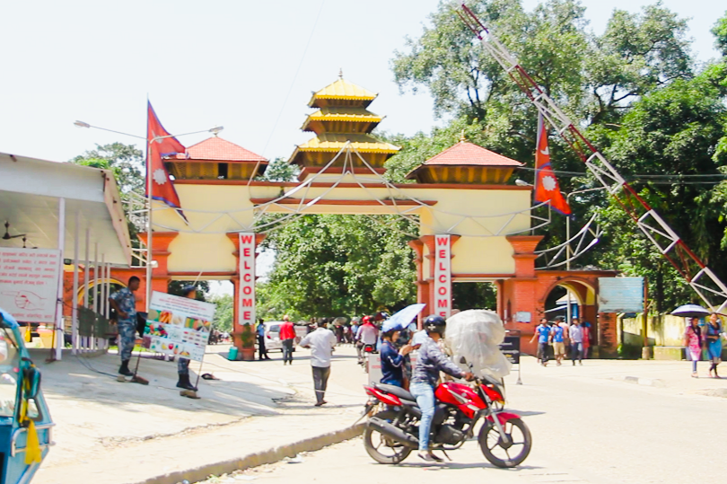 सशस्त्र प्रहरीलाई योजनाबद्ध तरिकाले फसाए दुर्व्यवहारसँगै हातपात गरेको आरोपमा पिन्टु साह पक्राउ