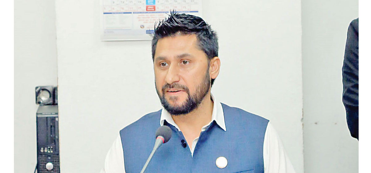 रास्वपा सभापतिको जिम्मेवारीमा रवि लामिछाने फर्किएका छन्