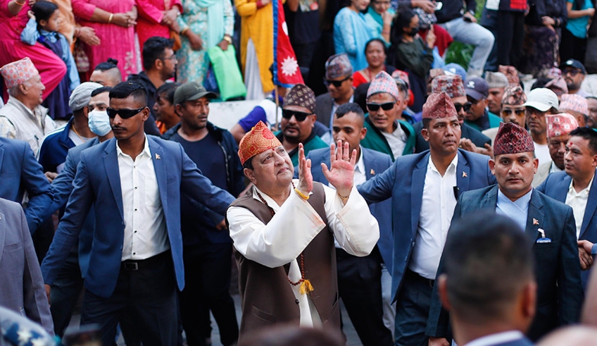 पूर्वराजा ज्ञानेन्द्र शाह काठमाडौं आइपुगे,