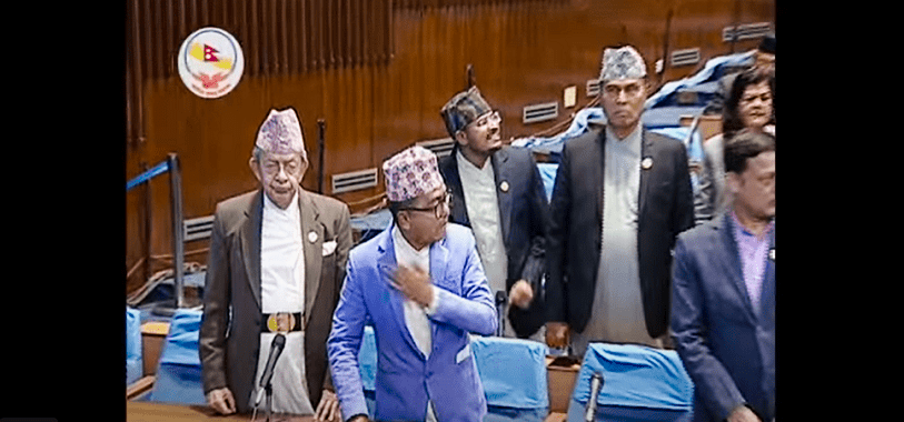 राप्रपा अध्यक्ष राजेन्द्र लिङ्देनले छाती ठोक्दै आफूलाई जेल हाल्न संसदमा चुनौती दिए,