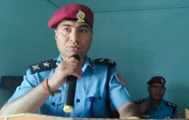 दाङको तुलसीपुरमा नागरिक सुनुवाई कार्यक्रम सप्पन्न : नागरिकहरुको गुनासै गुनासो,