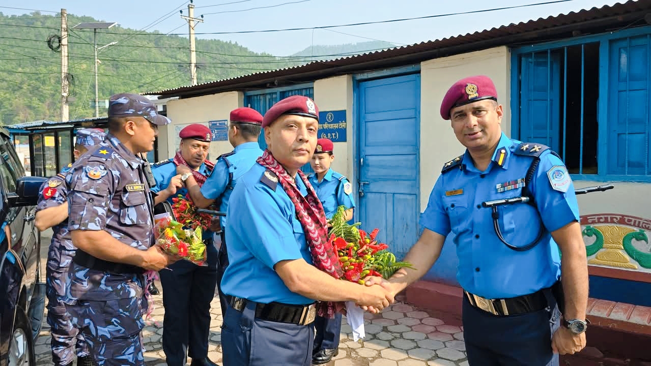 बागमती प्रदेश डिआईजी जिल्ला प्रहरी कार्यालय मकवानपुरको निरीक्षण तथा अनुगमन कार्यक्रम