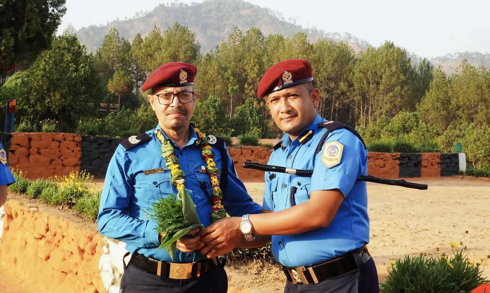 डिआईजी डम्बरबहादुर बिकद्वारा सुदूरपश्चिम प्रदेश प्रहरी प्रशिक्षण स्थल बुडरको कार्यालयको निरीक्षण,