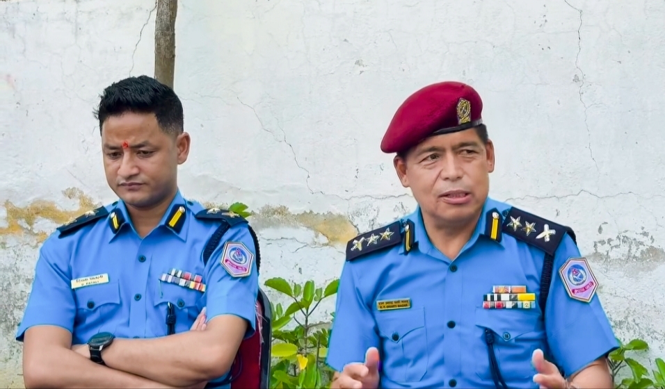बाँके प्रहरीको ठुलो सफलता नेपालगन्जबाट १ क्विन्टल बढी गाँजासहित ४ जना पक्राउ,