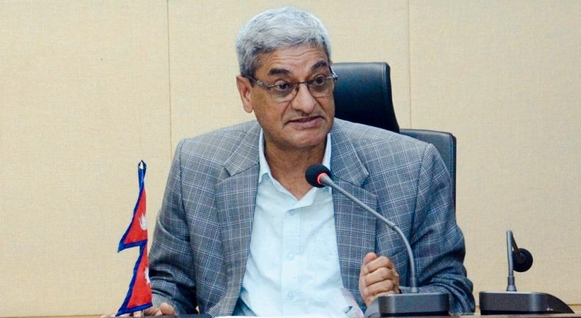प्रतिनिधिसभा बैठकमा भिजिट भिसा प्रकरणबारे बोल्न नपाएका गृहमन्त्री लेखकले पत्रकार सम्मेलन गर्दै