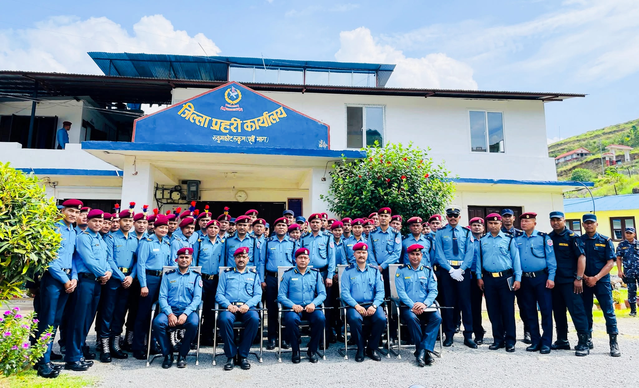 लुम्बिनी प्रदेश डिआईजी राजेन्द्रप्रसाद भट्टद्वारा जि.प्र.का. रुकुम पूर्वी भागको अनुगमन,