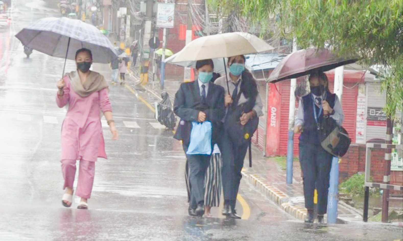 शनिबार साँझ भारी वर्षा संभावना,