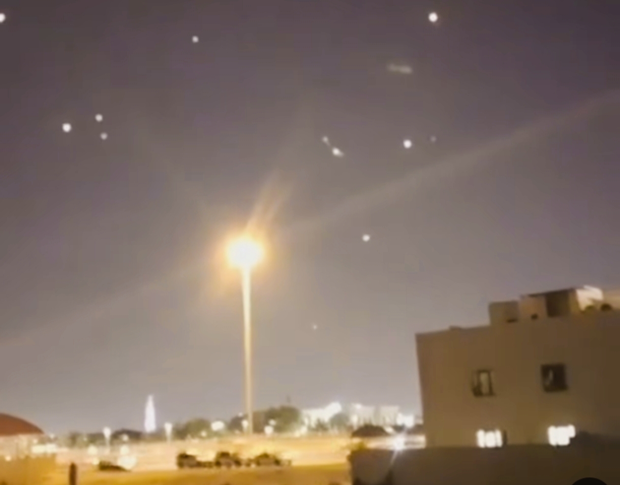 इरानले अमेरिकी आक्रमणको बदलास्वरुप कतार र इराकस्थित अमेरिकी सैन्य अखडामा मिसाइल प्रहार