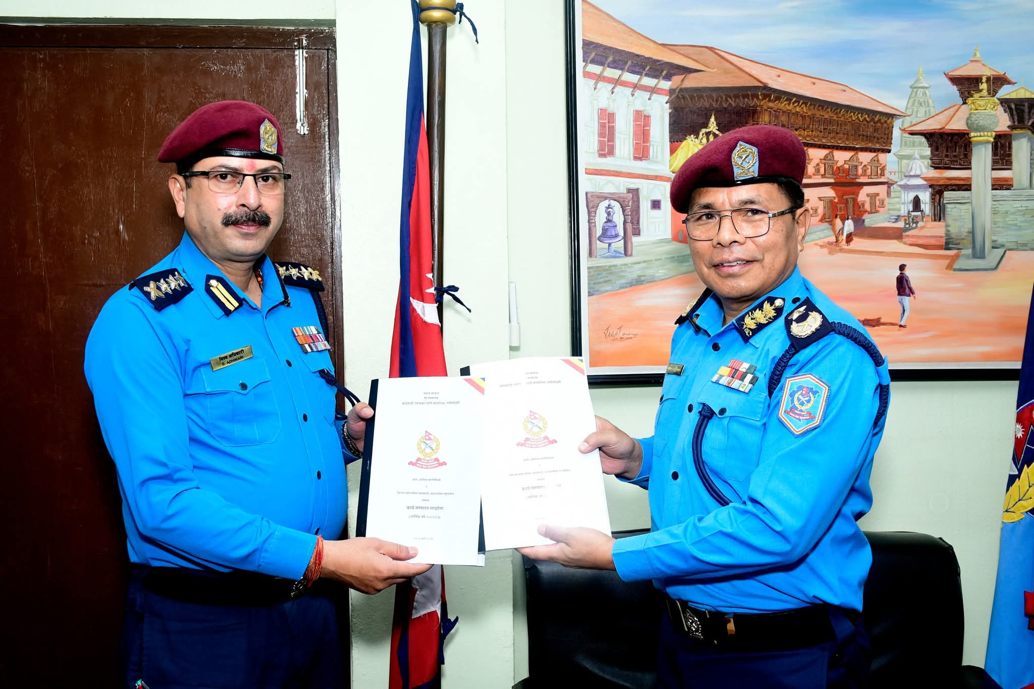 उपत्यका प्रहरी कार्यालय मातहत कार्यालयको प्रमुखहरूसँग बार्षिक कार्यसम्पादन सम्झौतामा हस्ताक्षर,