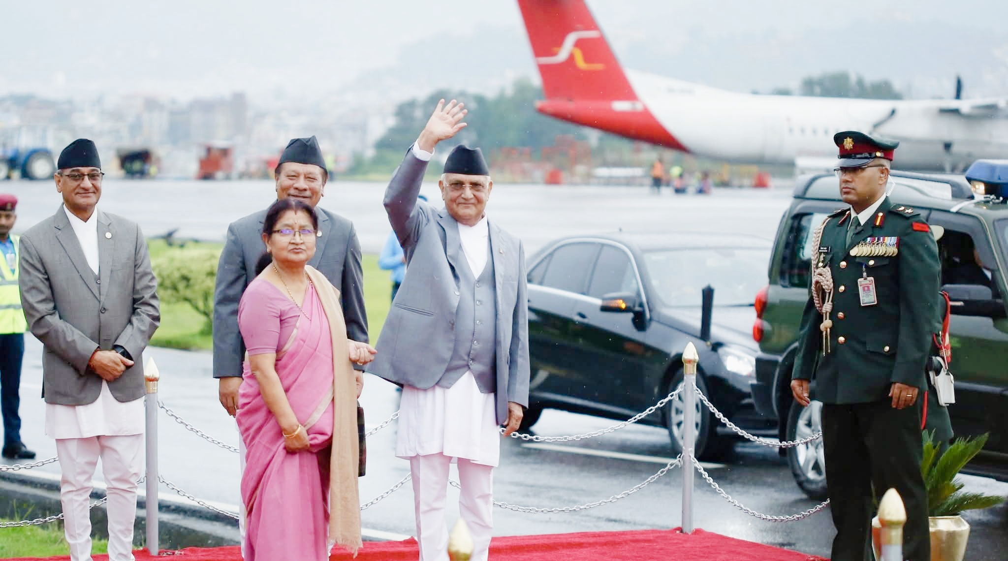 प्रधानमन्त्री केपी शर्मा ओली शनिबार चीन भ्रमणमा जाँदै भदौ १८ गते स्वदेश फर्किने,