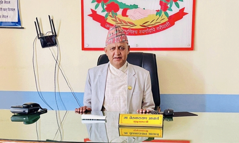 संविधान कार्यान्वयनबाटै मुलुकले निकास मिल्छ लुम्बिनी प्रदेशका मुख्यमन्त्री चेतनारायण आचार्य