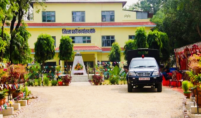 बाँके प्रहरीले आन्दोलनको नाममा तोडफोड आगजनी र लुटपाट गर्नेको खोजीकार्य जारी ३ जना पक्राउ,