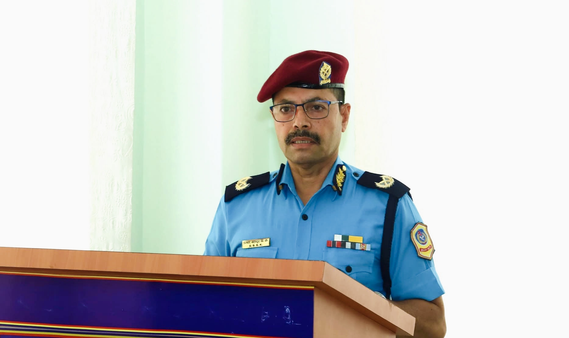 डम्बरबहादुर विक संघर्ष,समर्पण र इतिहास रच्ने एक प्रहरी अधिकृत डिआइजी र एआइजीमा बढुवा,