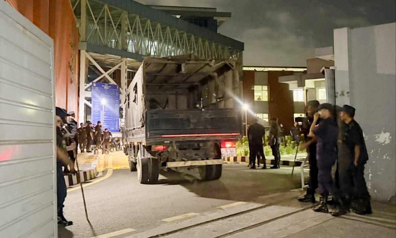 काठमाडौं उपत्यकामा अत्याधिक प्रहरी सुरक्षामा कडाई प्रहरी परिसरले आफ्ना सबै वृत्तलाई हाइ अलर्टमा राख्यो,