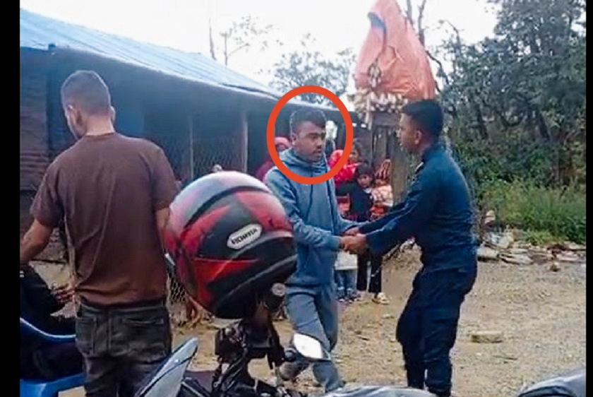 ड्युटीमा खटिएका प्रहरीलाई धम्क्याउने एक युवक जाजरकोटबाट पक्राउ,